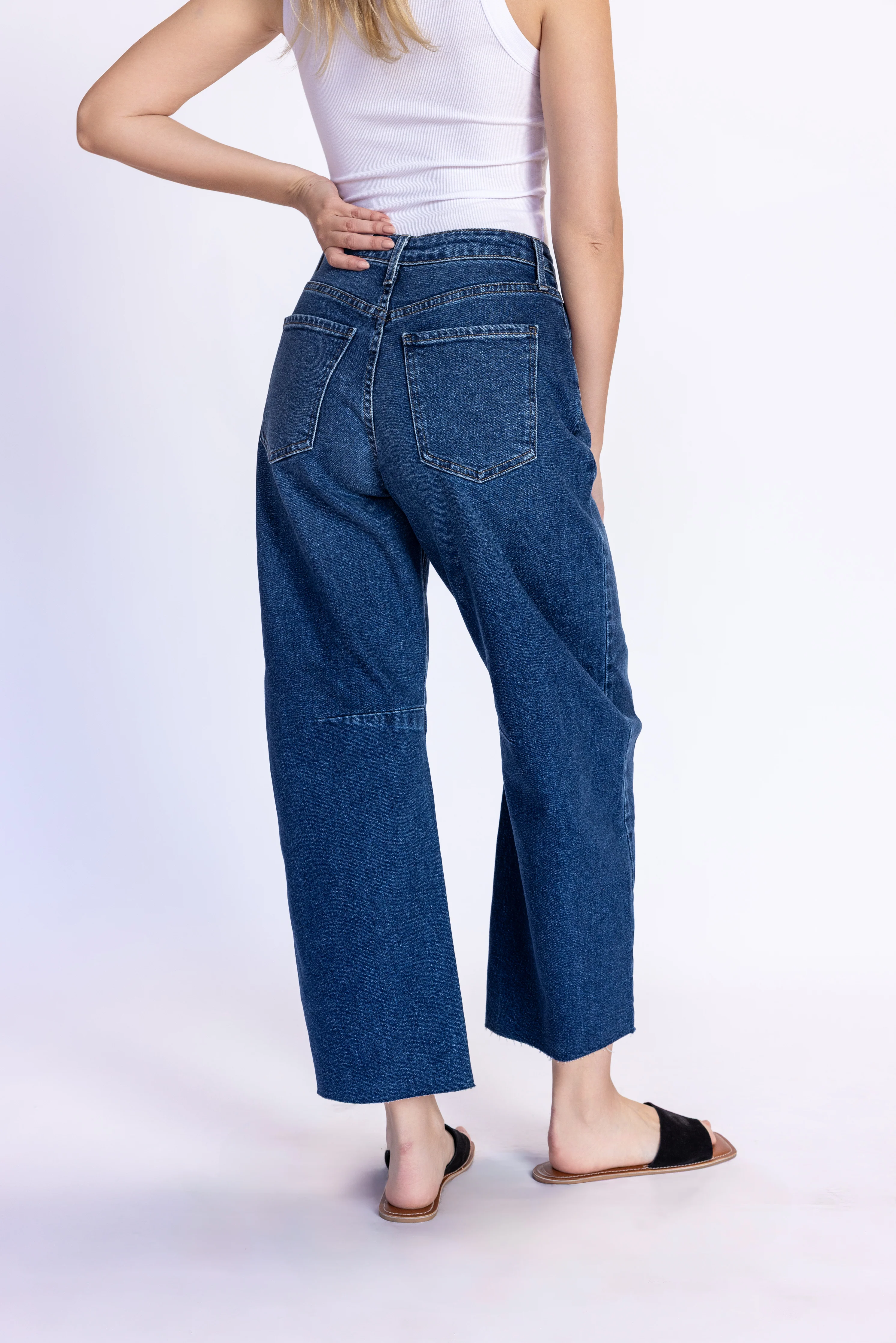 Barrel Jean - Image 5