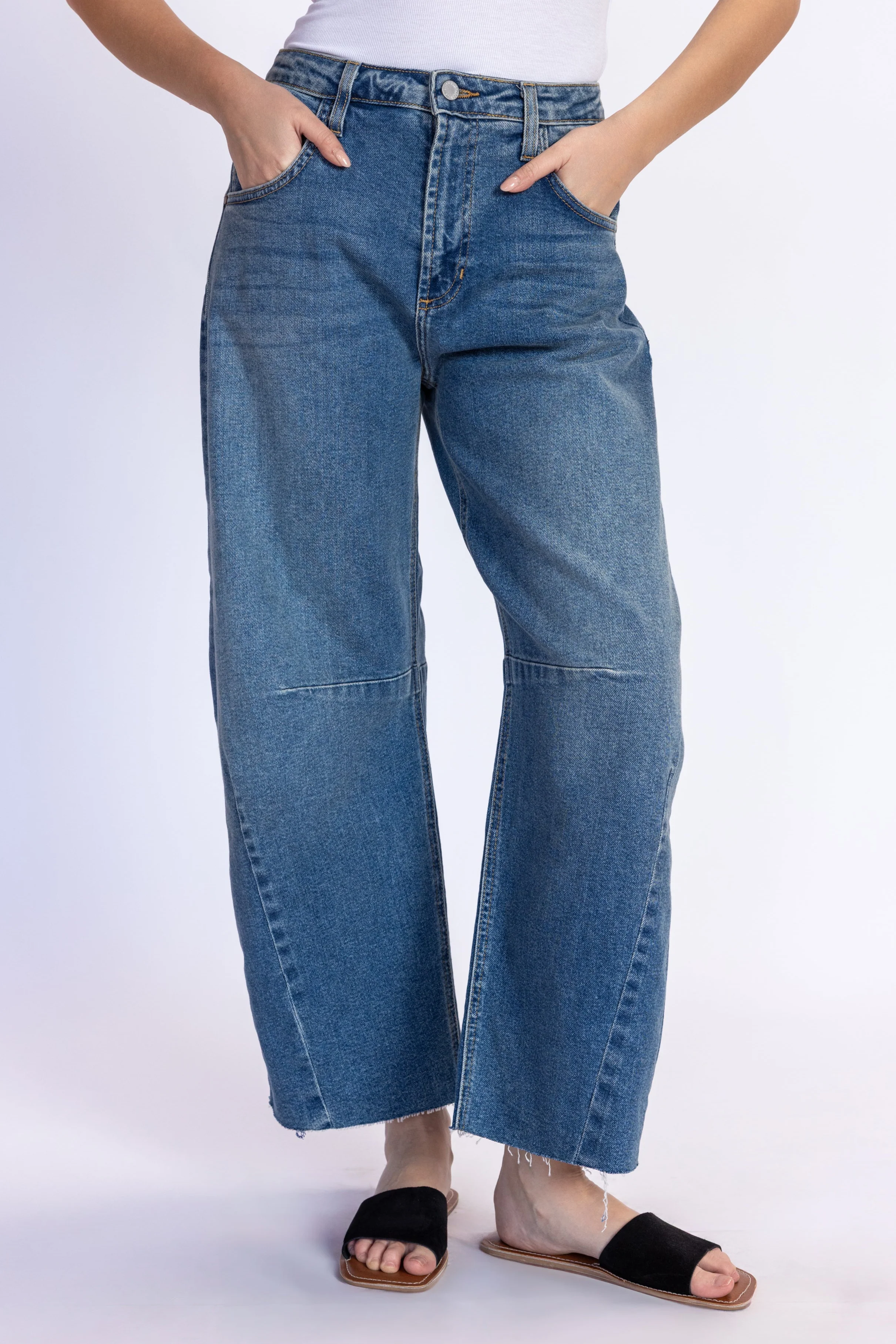 Barrel Jean - Image 6