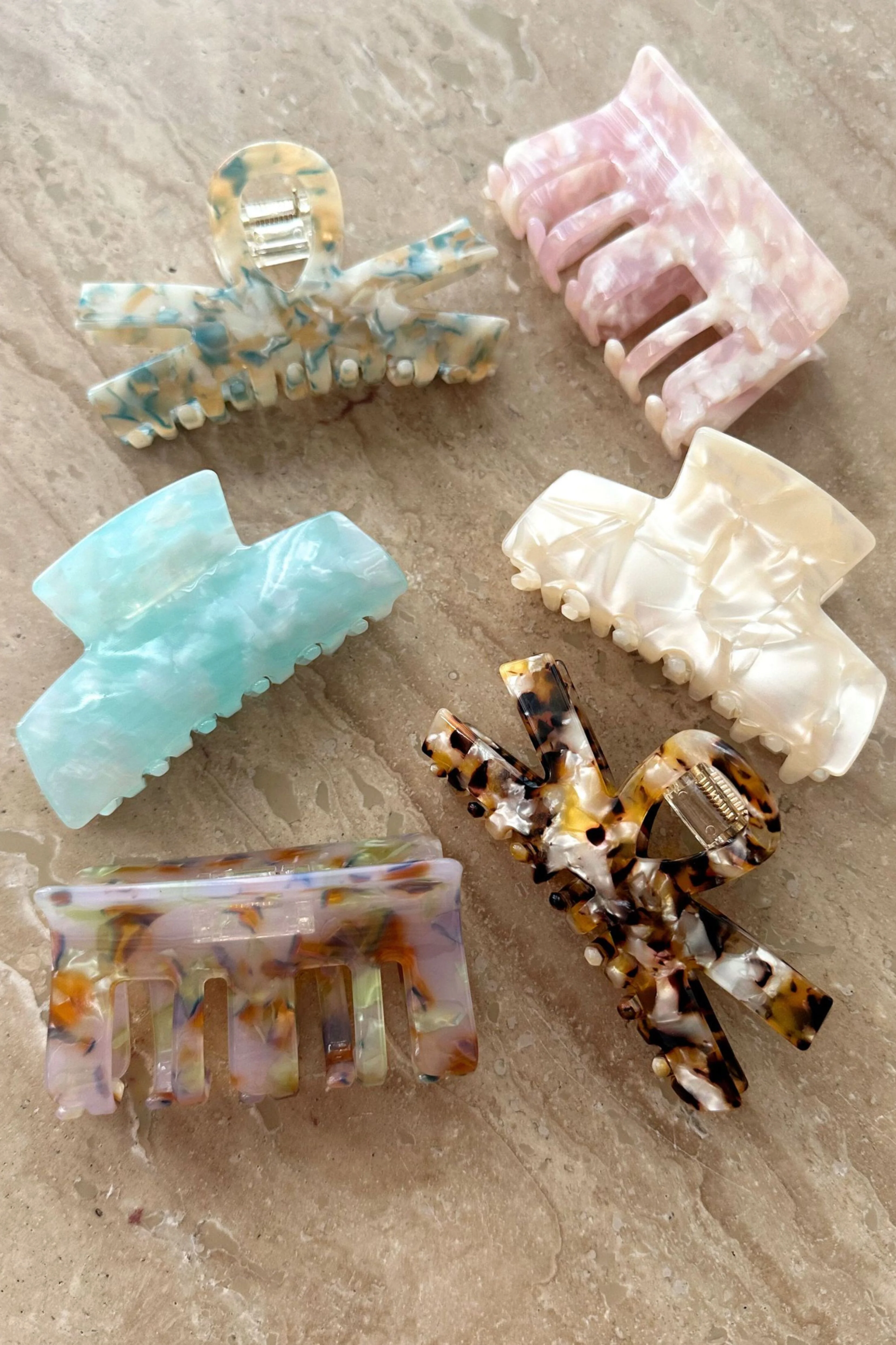 Chloe Claw Clip - Image 7