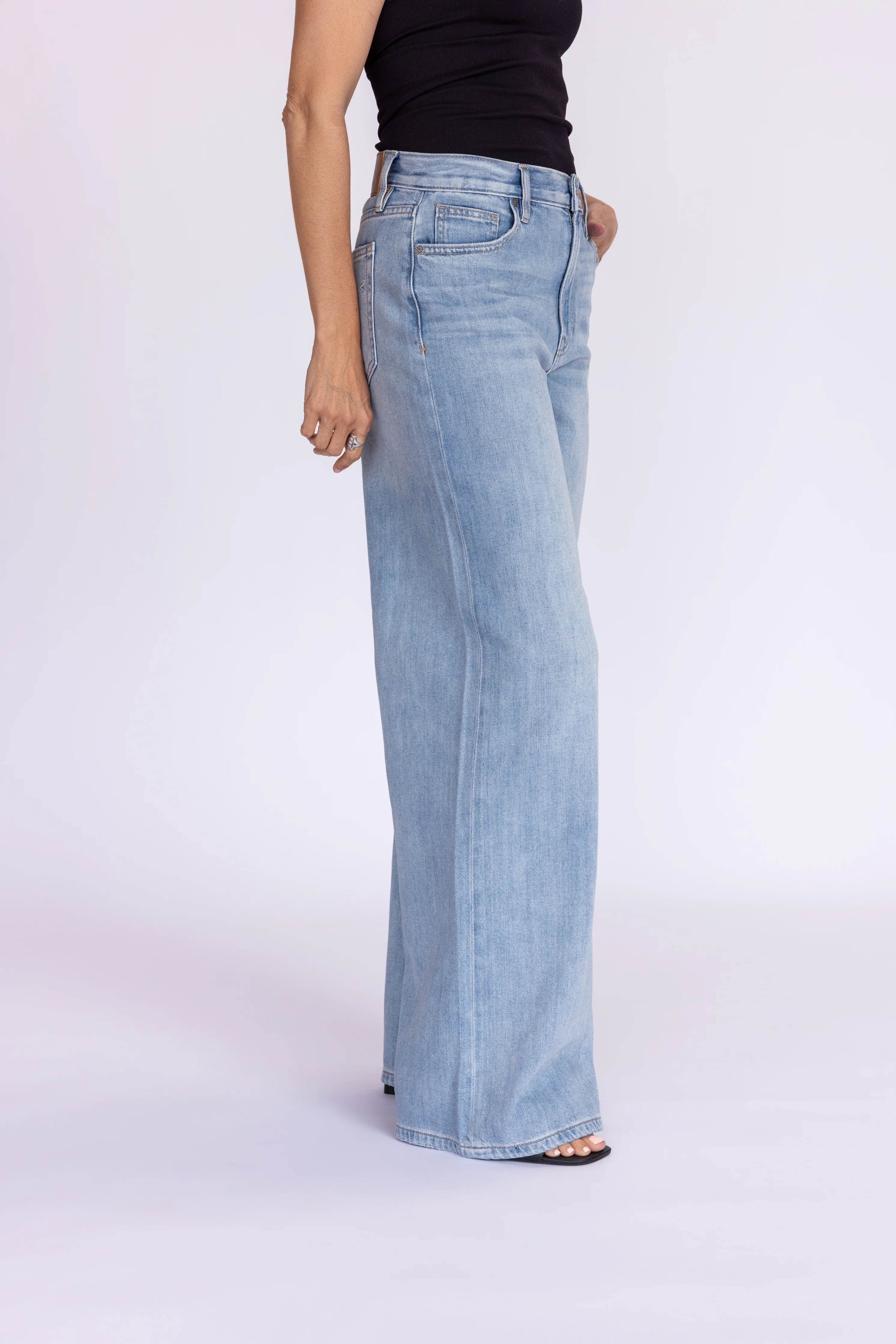 Ruby High-Rise Wide Leg - Image 3