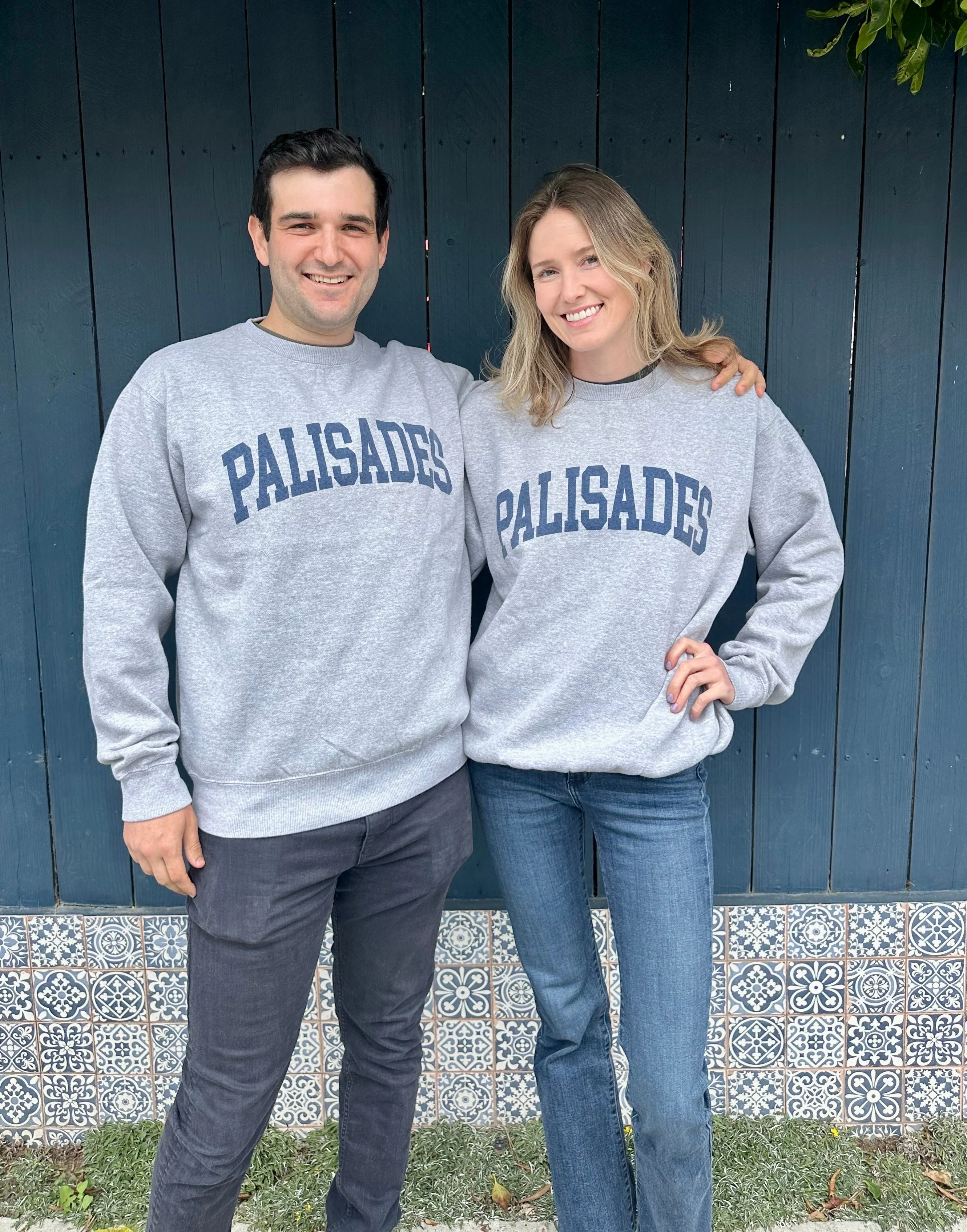 Palisades Crewneck Sweatshirt - Image 7